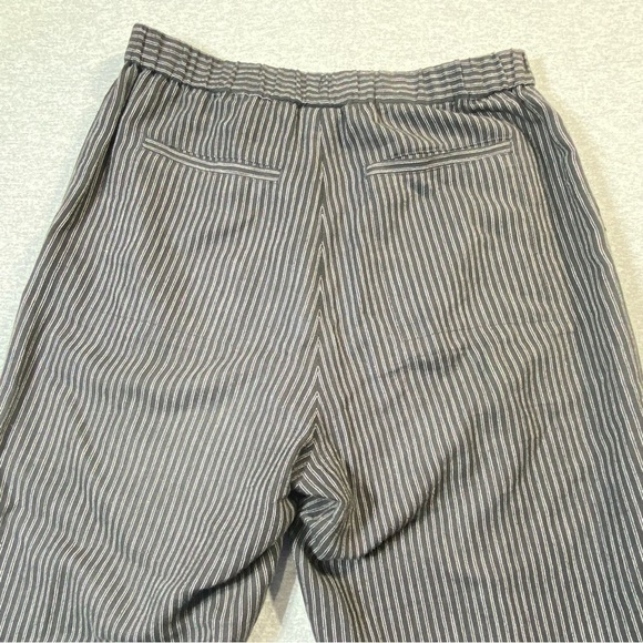 Chico's Design Pull On Striped Pants Womens 2 Black Gray Cropped Wide Leg Career - Picture 8 of 14
